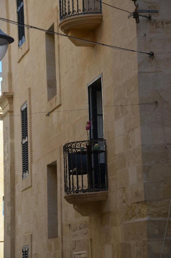 Hotel Casa Lapira La La Valletta Esterno foto